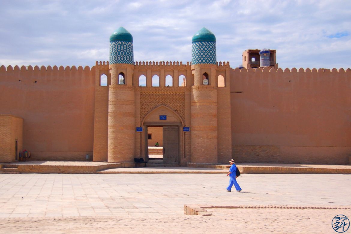 Le Chameau Bleu - Khiva à l'ouest de l'Ouzbékistan - Asie Centrale