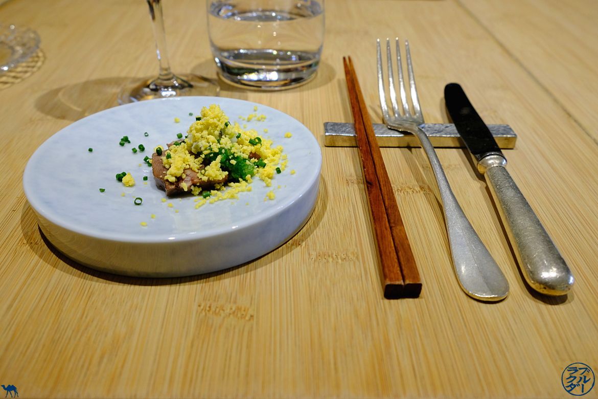 Le Chameau Bleu - Blog Gastronomie et Voyage - Amuse bouche du chef Toyomitsu Nakayama chez Toyo Paris