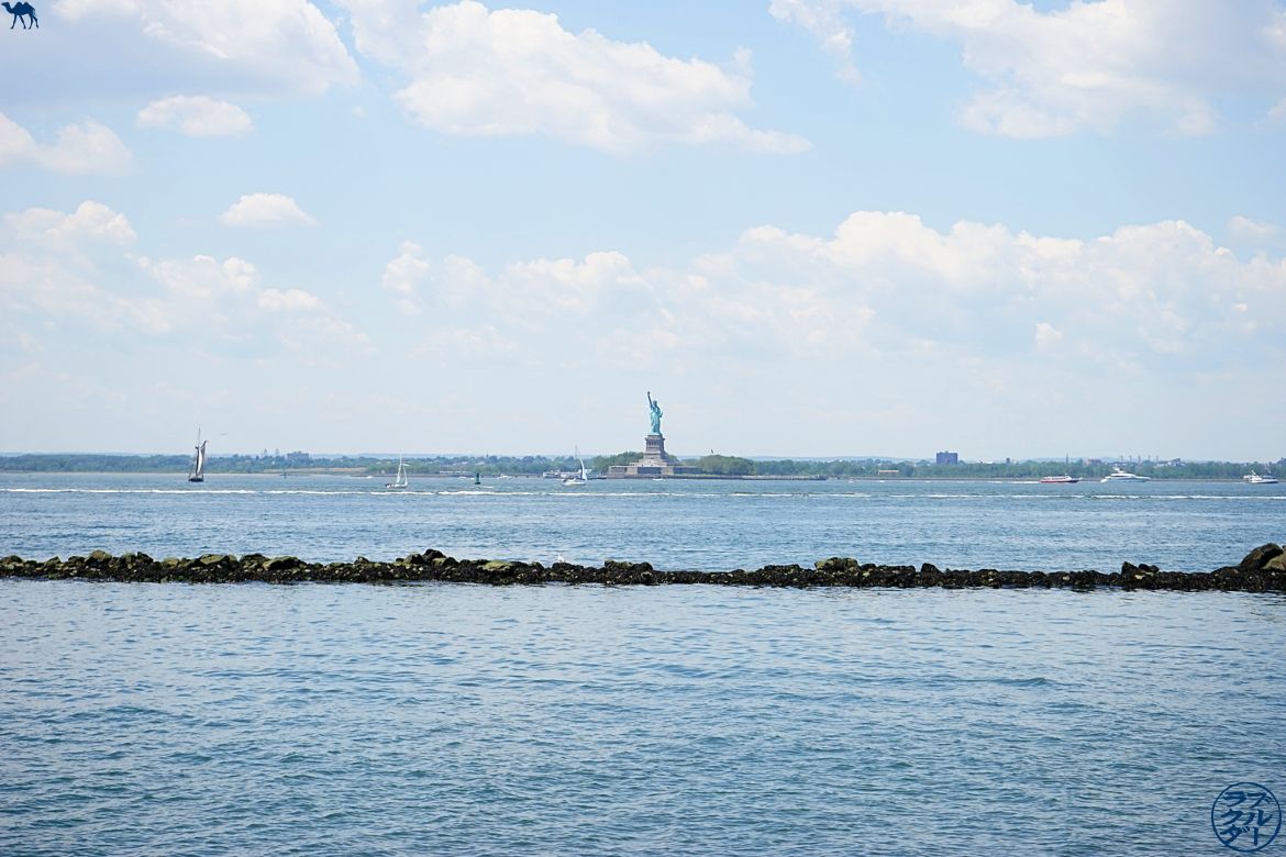 Le Chameau Bleu - Blog Voyage New York City Statue de la liberté de New York depuis Red Hook - Brooklyn