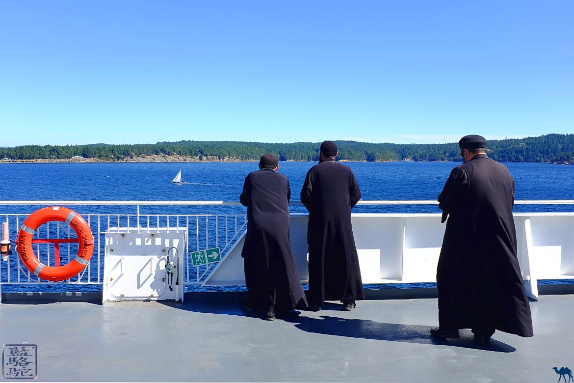 Le Chameau Bleu - Blog Voyage Canada - Passagers du ferry BC vers l'ile de Vancouver - Canada