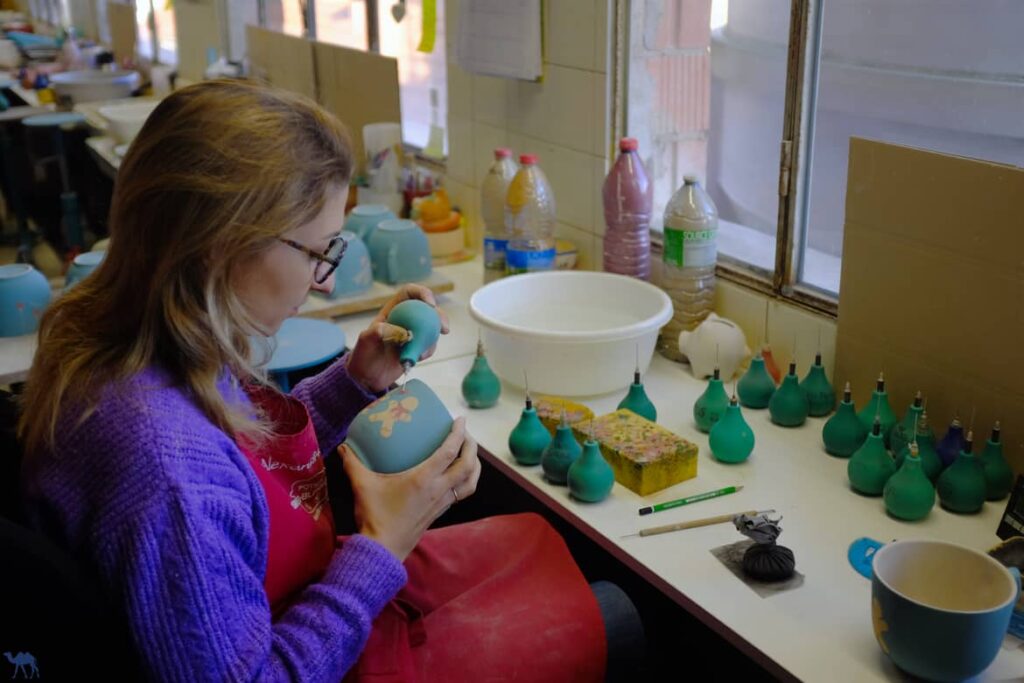 Le Chameau Bleu - Voyage En Alsace Verte - Poterie Siegfried Burger et Fils