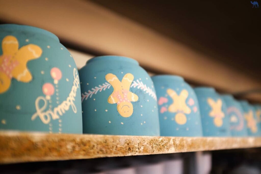 Le Chameau Bleu - Voyage En Alsace Verte - Poterie Siegfried Burger et Fils - Bol