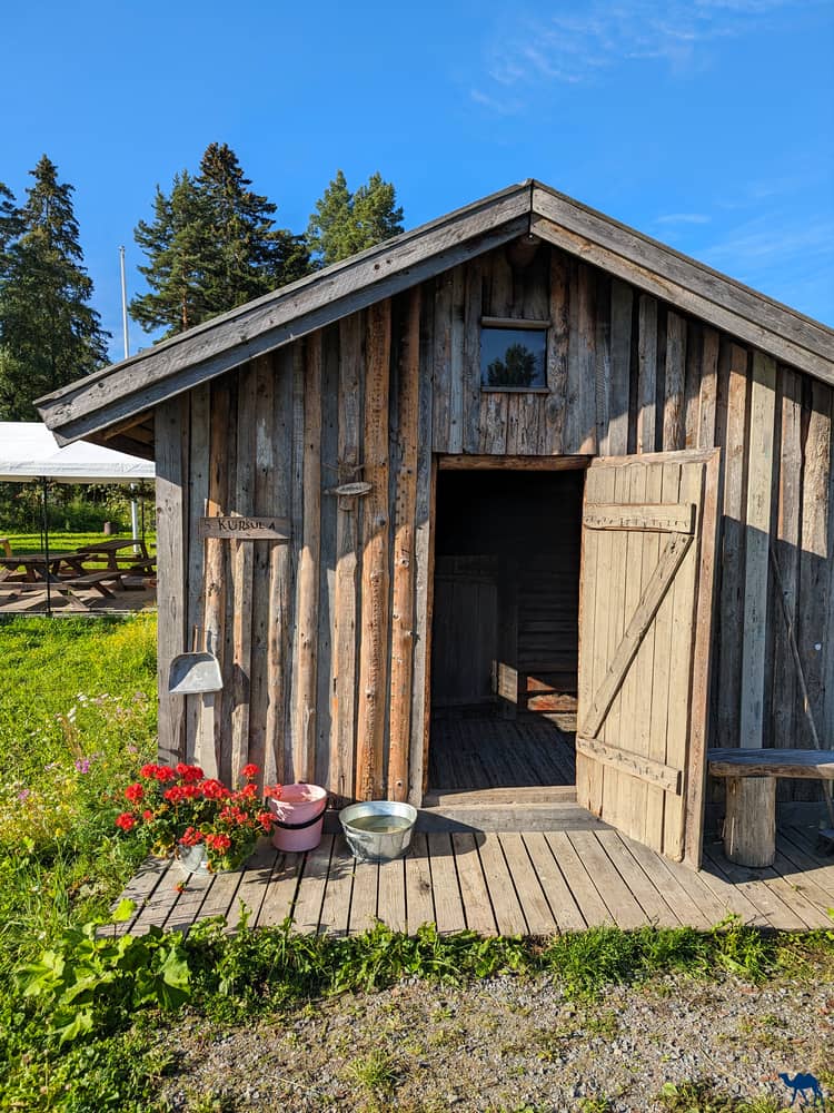 Le Chameau Bleu - Blog Voyage et Photo - Finlande à vélo - Sauna Traditionnel à Saunakyla